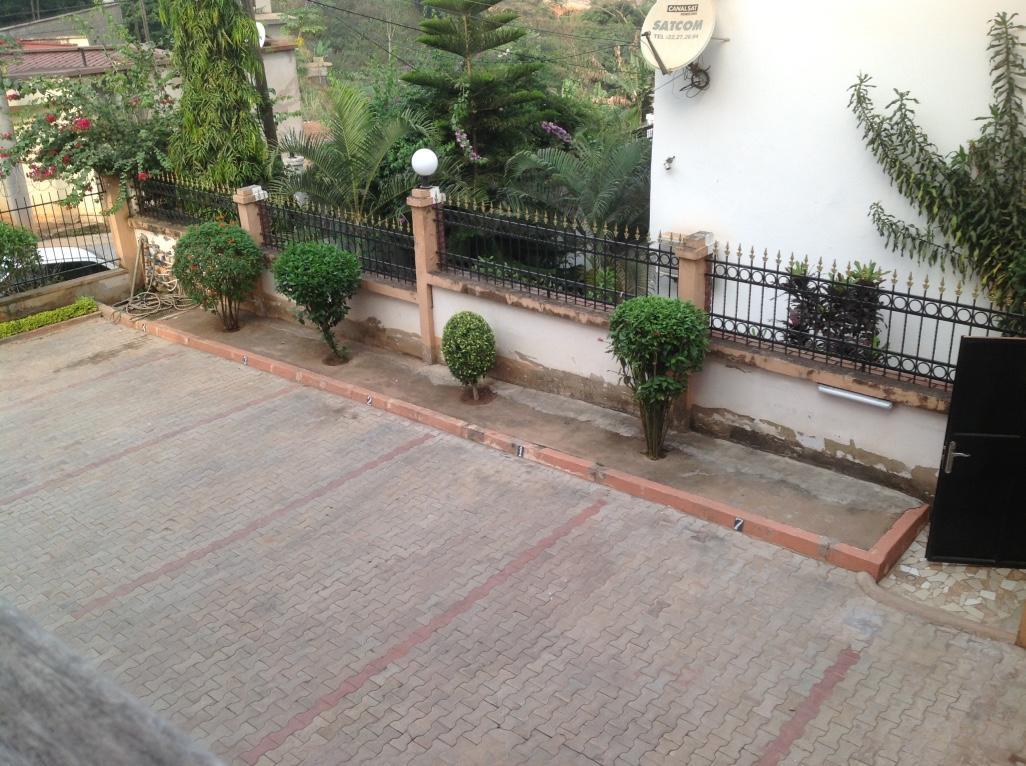 Bastos'Appart Yaoundé Exterior photo